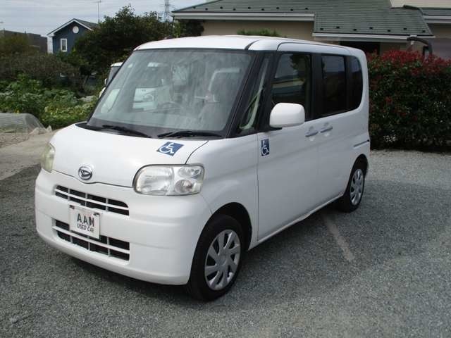 アイドルストップ付きのタントスローパーです。