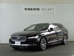 ボルボ V90 アルティメット B5 当社試乗車 ガラスルーフ グーグル搭載