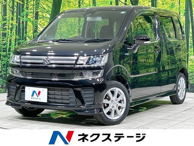 禁煙車　シートヒーター　LEDヘッドライト　スマートキー　誤発進抑制機能
