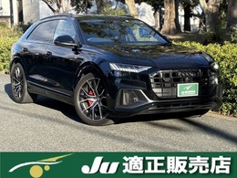 アウディ Q8 55 TFSI クワトロ Sライン 4WD コンフォートアシスタンスPKG