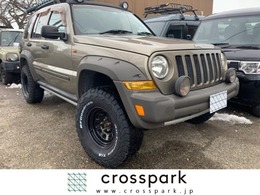 ジープ チェロキー レネゲード 4WD ブラックレーシングホイル＆BFタイヤ