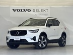 ウルトラ B4 AWD ダーク エディション 4WD