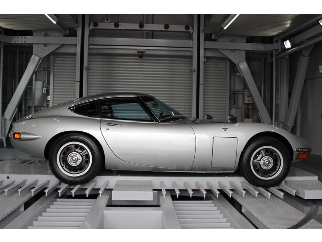 トヨタ 2000GT トヨグライド 1970年 2.8万キロ (大阪府) アート