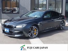 BMW M6 グランクーペ 4.4 フルレザーメリノ＆カーボンTインテリア