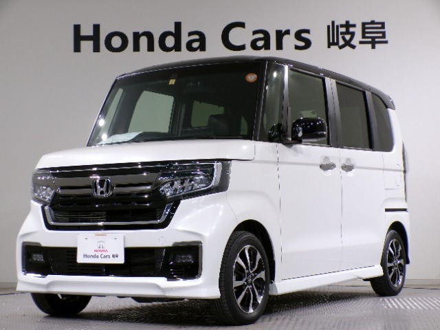 N-BOXカスタムLの白色走行距離2.3万キロが入庫しました。