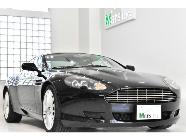 アストンマーティン DB9 タッチトロニック 正規ディーラー車 ツートーンレザーインテリア カラーキードステアリング