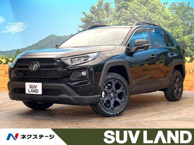 登録済未使用車　4WD　禁煙車　10.5型インチディスプレイオーディオ