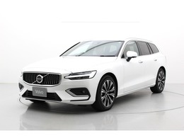 ボルボ V60 アルティメット B4 登録済未使用車