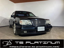 メルセデス・ベンツ ミディアムクラス E500リミテッド 世界500台限定　E500リミテッド
