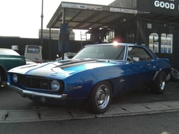 シボレー カマロ Z28　69カマロ B＆Mクイックシフト　MSDIGN