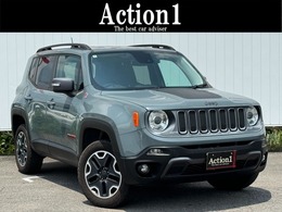 ジープ レネゲード トレイルホーク 4WD 8型ナビゲーション　フルセグTV　バックカ