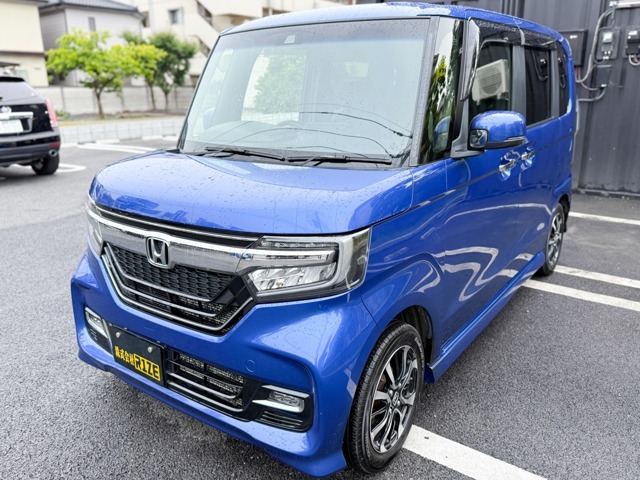 弊社は「予約制の自動車販売店」となりますのでご来店の際は「必ず」事前にご連絡下さい。事前の連絡なくご来店頂いた場合、基本的にご対応が出来ませんので予めご了承下さい。