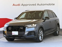 アウディ Q7 55 TFSI クワトロ Sライン 4WD エアサスペンション　ブラック Audi rings