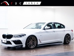 H29　BMW　BMW　5シリーズ　セダン