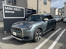 ミニ ミニカントリーマン SE ALL4 4WD 認定中古車　本革シート　禁煙車
