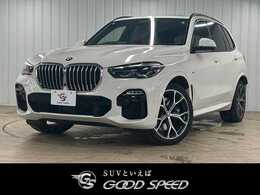 BMW X5 xドライブ 35d Mスポーツ ドライビング ダイナミクス パッケージ 4WD サンルーフ/AppleCarPlay/全周囲カメラ/ア