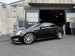 キャデラック CTS 3.6 左ハンドル　2WD　E＆Gフロントグリル　社