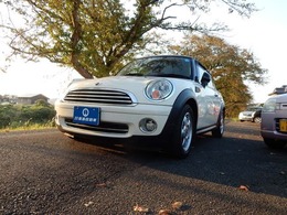 ミニ ミニ クーパー キーレスプッシユスタート6速ミッショ