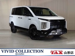 三菱 デリカD：5 2.2 シャモニー 電動サイドステップ装着車 ディーゼルターボ 4WD 全方位カメラ　未使用車　パワーバックドア