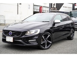 ボルボ V60 T5 Rデザイン 2年保証付/170項目 黒革 ナビ地デジBカメラ