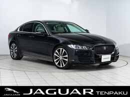 ジャガー XE 25t ポートフォリオ 認定中古車　MERIDIAN　純正19インチAW