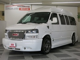 GMC サバナ エクスプローラーリミテッドSE　AWD ハイルーフ 新車並行 黒革 リア26インチM