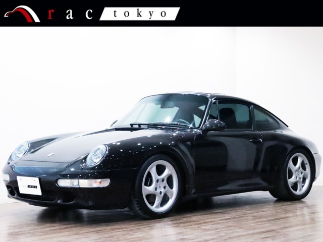 初年度登録からスイスディ-ラ-にて整備されており2004年にRS3.8Lエンジンに換装されてます！！2005年に日本に輸入され2006年以降は国内正規ディ-ラ-にて整備されております！！世界的にも超希少な3.8Lの4Sです！！