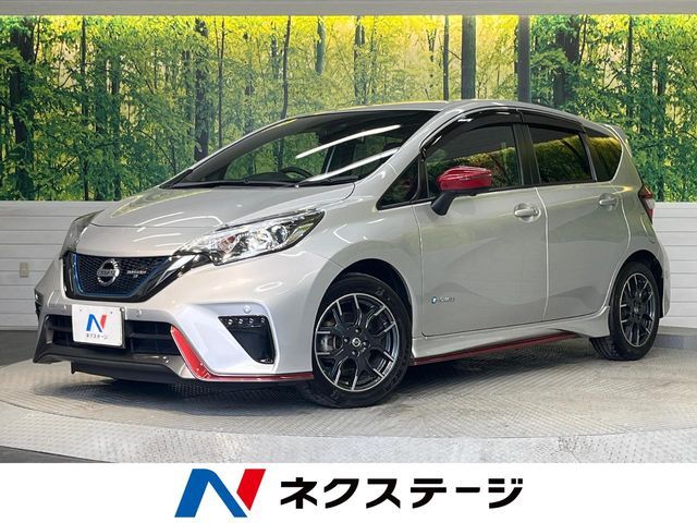 純正ナビ　アラウンドビューモニター　エマージェンシーブレーキ　禁煙車