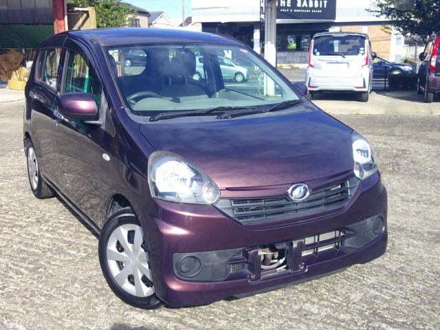 28年10月登録走行距離は30928km入荷しました。カラーは人気のブラウンです。