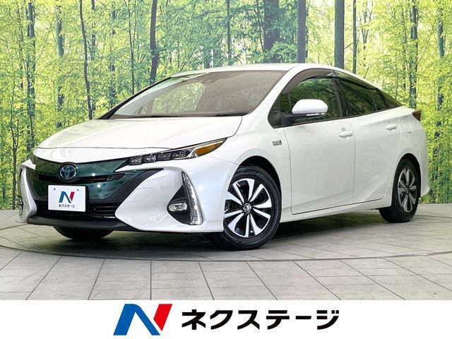 純正9型ナビ　バックカメラ　駐車支援システム　禁煙車　レーダークルーズ