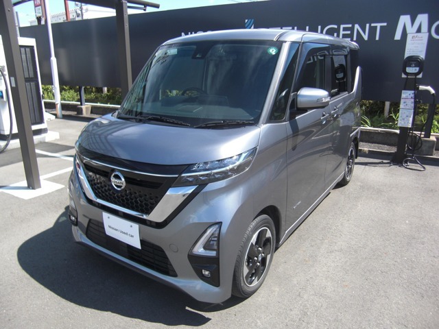 当店展示車両をご覧いただきありがとうございます！本車両は商談中の場合がありますので、お手数おかけしますが来店前に一度ご連絡お願い致します。