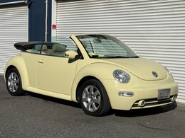 フォルクスワーゲン ニュービートルカブリオレ 2.0 