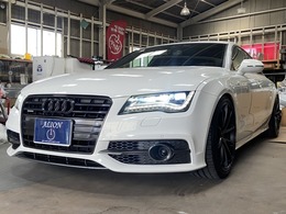 アウディ A7スポーツバック 3.0 TFSI クワトロ Sラインパッケージ 4WD 黒革シート　車高調　RAYS20AW　BOSE