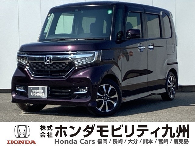 N-BOX カスタムG・Lホンダセンシングです。ホンダセンシングを標準装備したこの車両は、パワースライドドアや、フォグライト、LEDヘッドライト等、充実装備です。