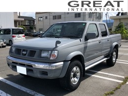 日産 ダットサン 2.4 AX-G ダブルキャブ 4WD 
