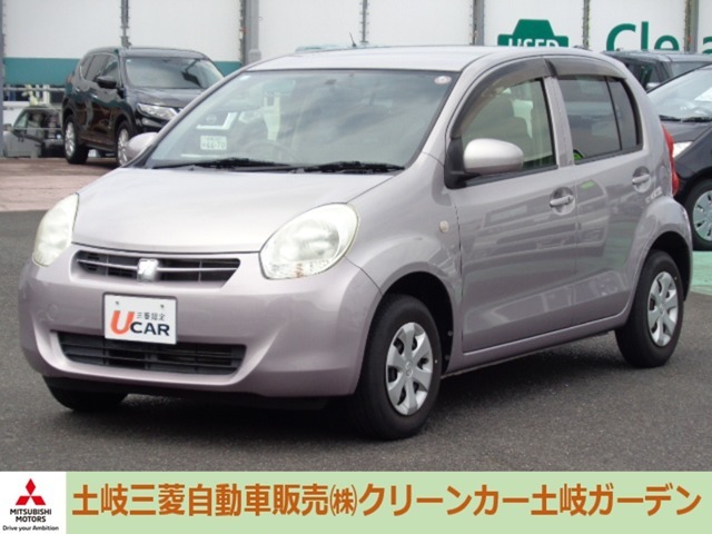 純正ナビ　バックカメラ　ETC　スペアタイヤ積載　スマートキー　走行距離無制限1年保証付