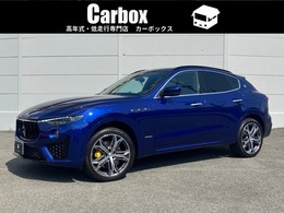 マセラティ レヴァンテ グランスポーツ 4WD 左ハンドル 後期型  サンルーフ 本革