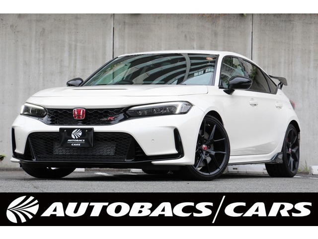 バックカメラ　ナビ　TV　クリアランスソナー　オートクルーズコントロール　レーンアシスト　衝突被害軽減システム　アルミホイール　オートライト　LEDヘッドランプ　スマートキー　MT　盗難防止システム