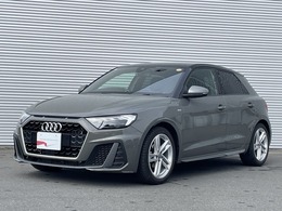 アウディ A1スポーツバック 25 TFSI Sライン Slineインテリアプラスパッケージ