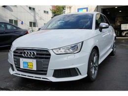 アウディ S1 2.0 4WD ベースグレード