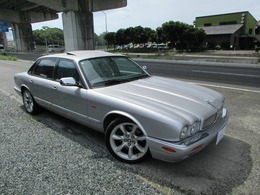 ジャガー XJ XJR 4.0 スーパーチャージド V8 