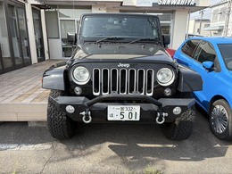ジープ ラングラー アンリミテッド サハラ 4WD 