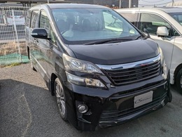 トヨタ ヴェルファイア 2.4 Z ゴールデンアイズII 特別仕様車/サンルーフ/半革席/自動ドア