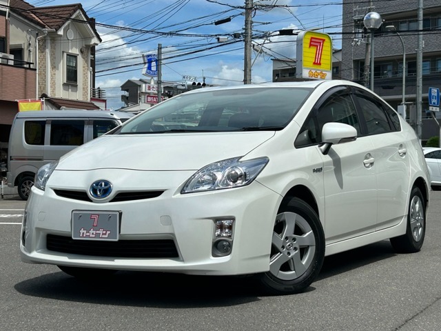 ★　ユーザー買取車両　★【プリウス　S】入庫しました！前オーナー様から当店営業スタッフが、お客様のお話をお聞きして買取りしてますので、使用状況等、可能な限りご説明させて頂きます♪