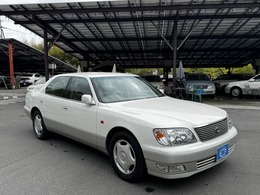 トヨタ セルシオ 4.0 B仕様 大阪35抹消　ベージュレザーシート