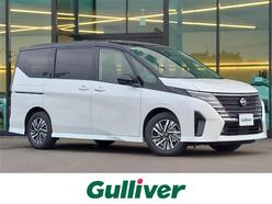 R7　日産　セレナ