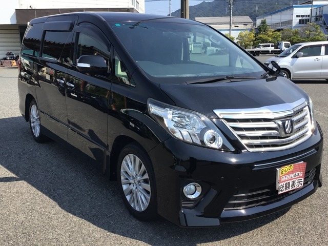 走行少ないアルファード　車検8年9月　54150キロ