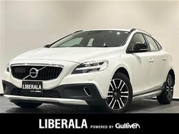 ボルボ V40クロスカントリー T3 キネティック アダプティブ・クルーズ・コントロール