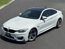 BMW M4クーペ M DCT ドライブロジック ユーザー買取　カーボンリップ トランク
