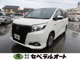 トヨタ エスクァイア 1.8 ハイブリッド Gi ブラックテイラード　リアモニター